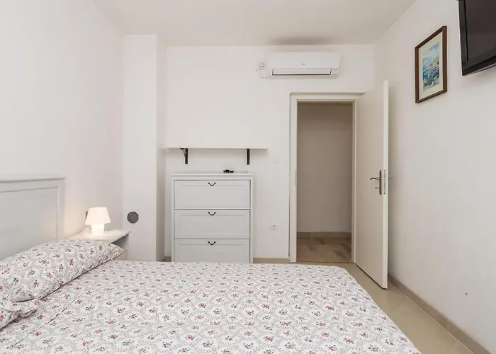 3 Bedroom In *
