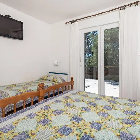 3 Bedroom In Apartment