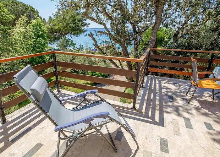 Apartman 3 Bedroom In Cres