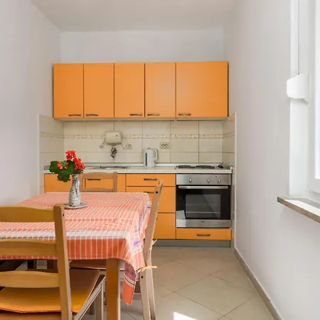 Appartement 3 Bedroom Front In *