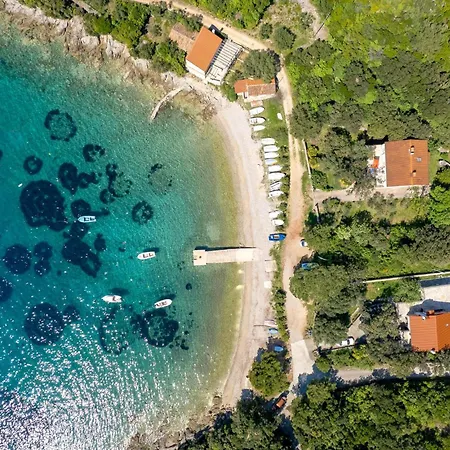 3 Bedroom In Cres